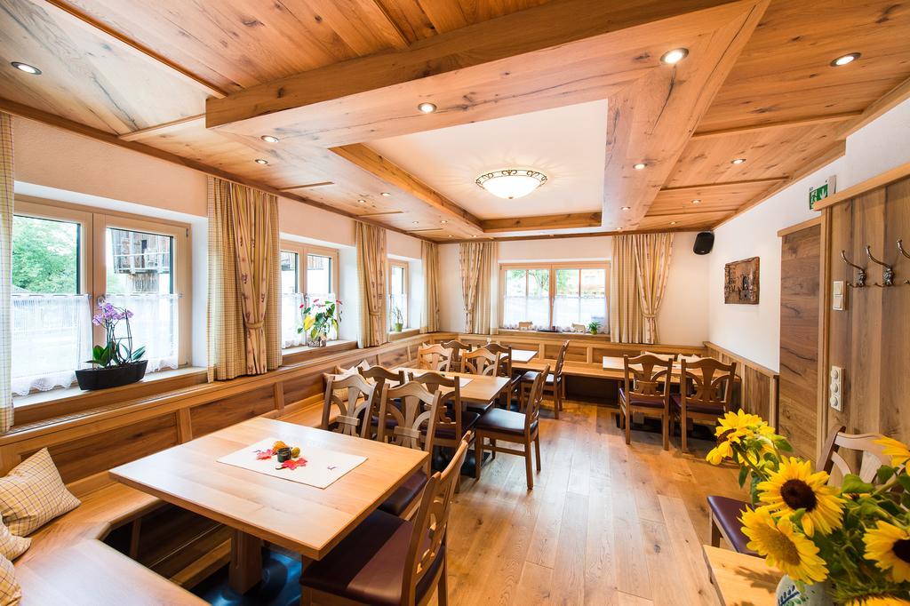 Hotel Gasthof Erbhof Anderlhof Leogang Exteriör bild